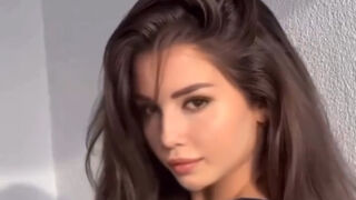 Free Nude AlishaDaniel