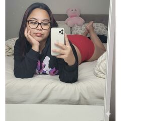 AnnieAtencio live cam