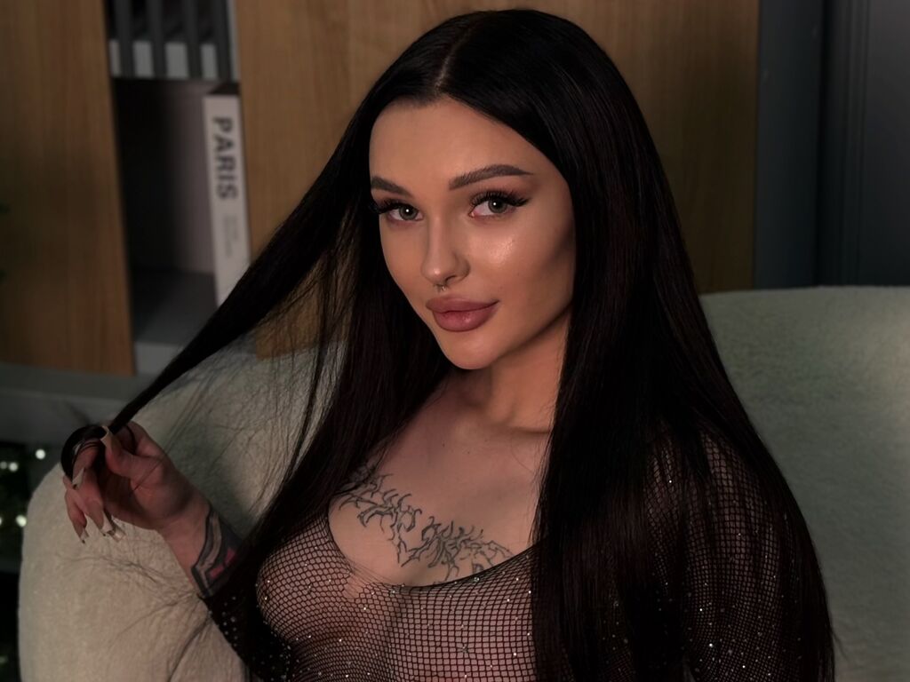 JessiSummery – webcam model profile photo