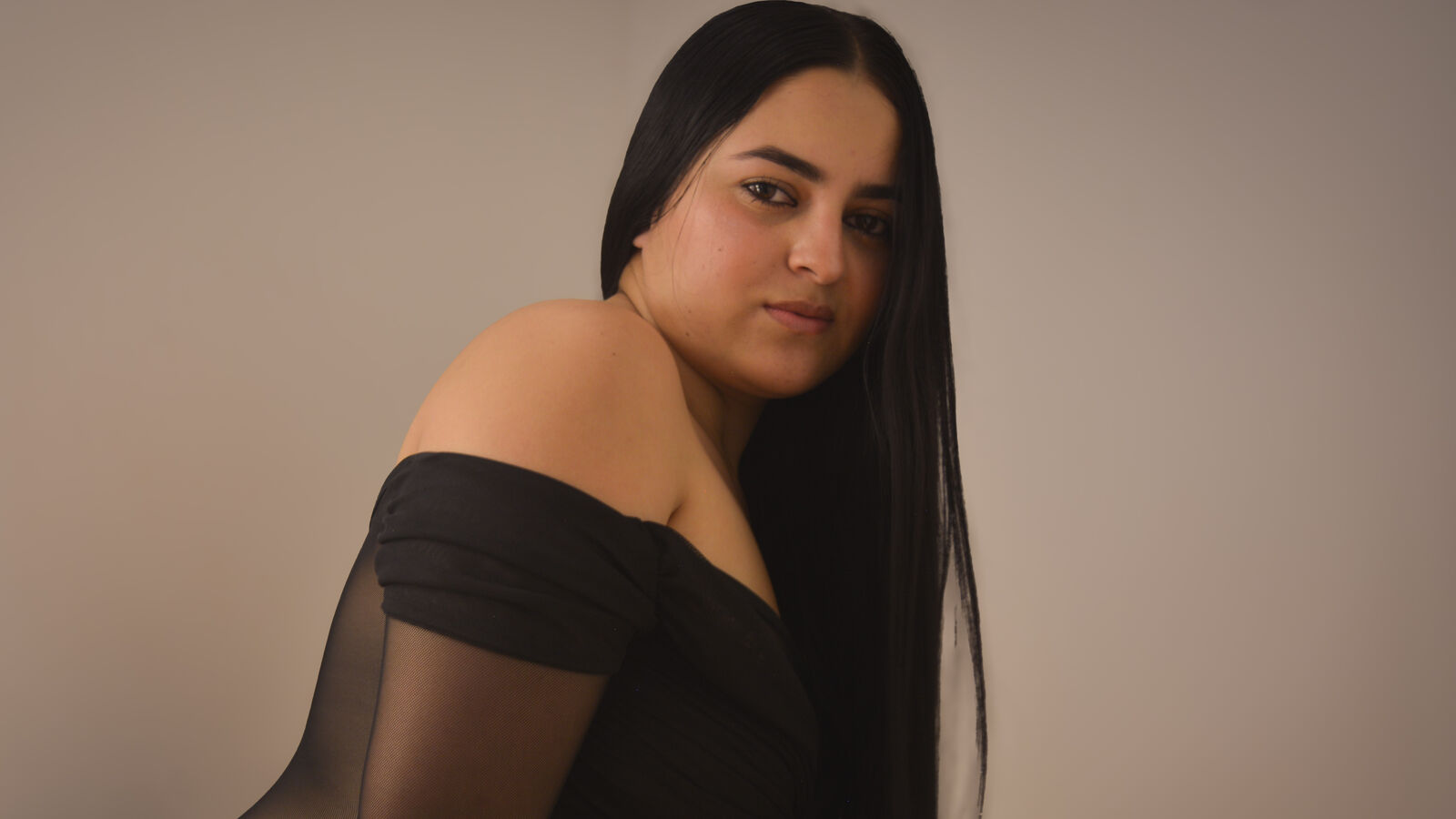 MiaCarte erotic portrait