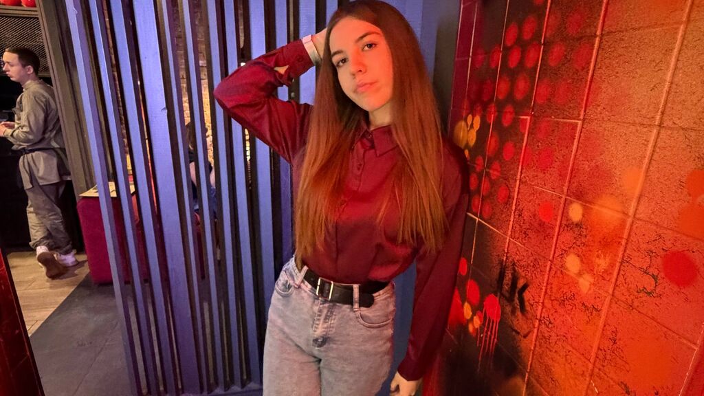 StarrFelske's profile from Jasmin at GirlsOfJasmin'