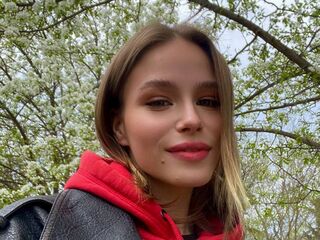 VeronaBrucker VeronaBrucker