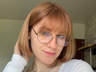 online live sex show HollisCordner