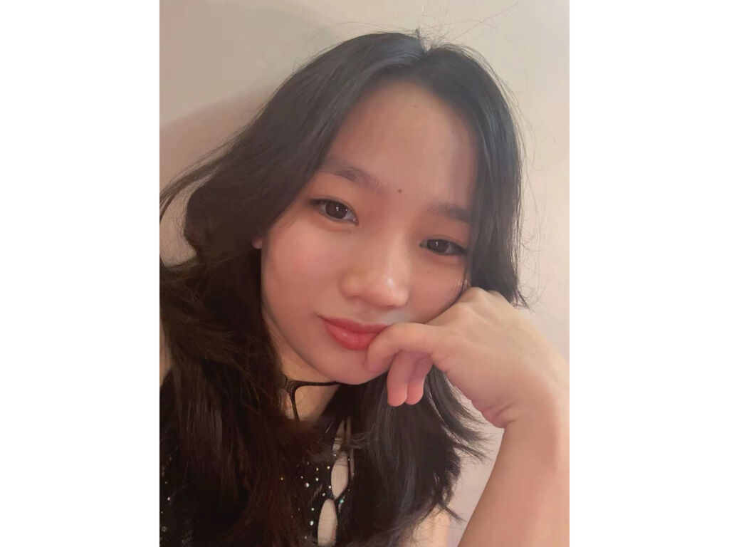 JoyPetite Profile Image