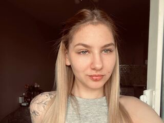 LinneaBrackbill Porn Show
