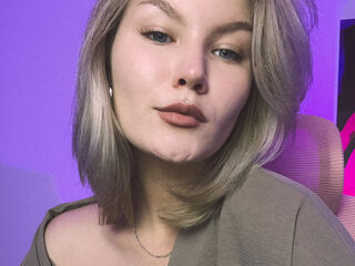 random videochat LorettaMoe