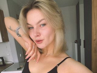 online nude web cam LorettaMoe