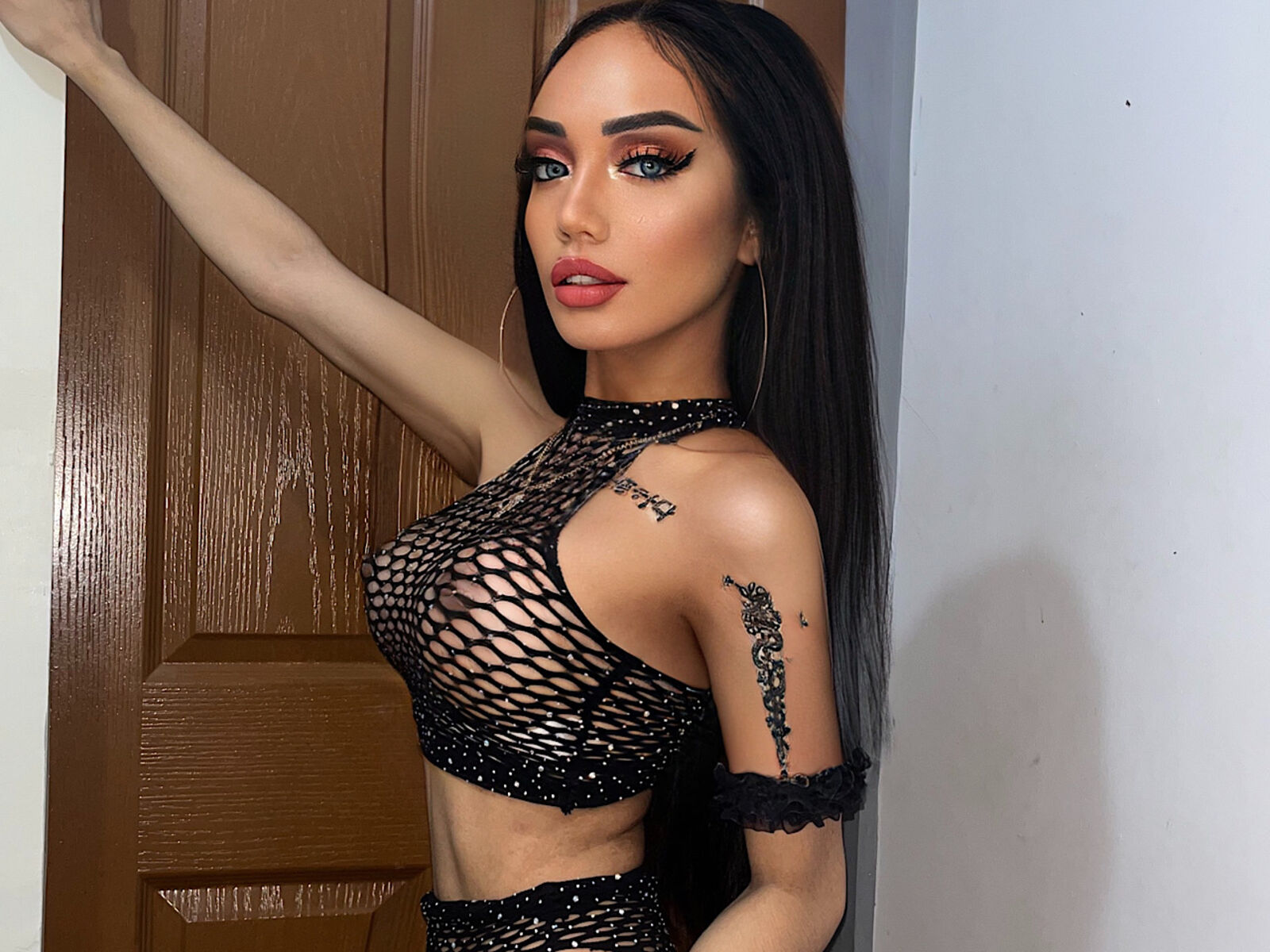 Live cam for YsabellaFamurri