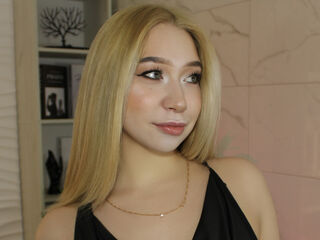 AnnabelleLumi Porn Show