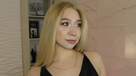 AnnabelleLumi Chatraum