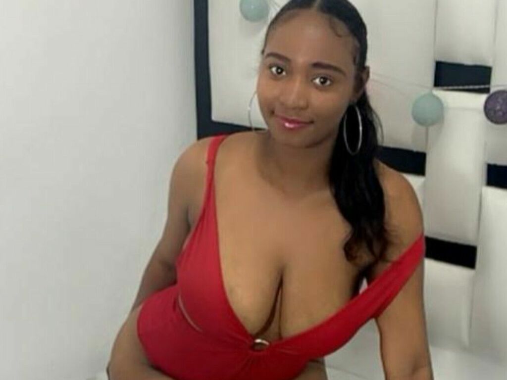 PhoebeSimon web cams big tits sex