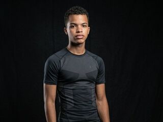 Sexy profile pic of EverBrowns