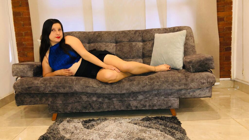 RossyBella's profile from Jasmin at GirlsOfJasmin'