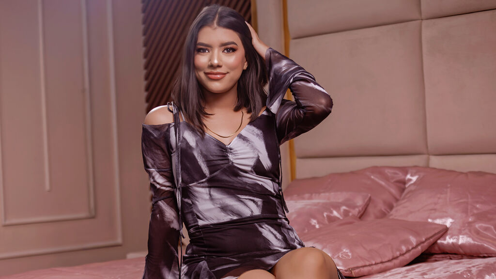 SiennaLedesma cover