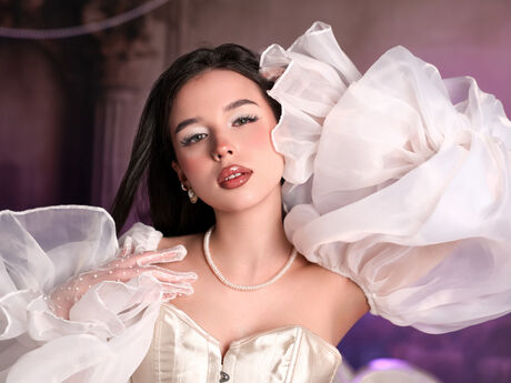 Chat with LanaPiercey