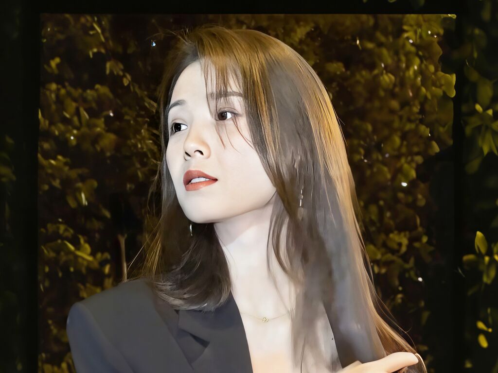 LunaYao LiveJasmin Cam2Cam profile photo