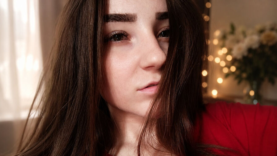Watch PollySecrett live on E-Chat