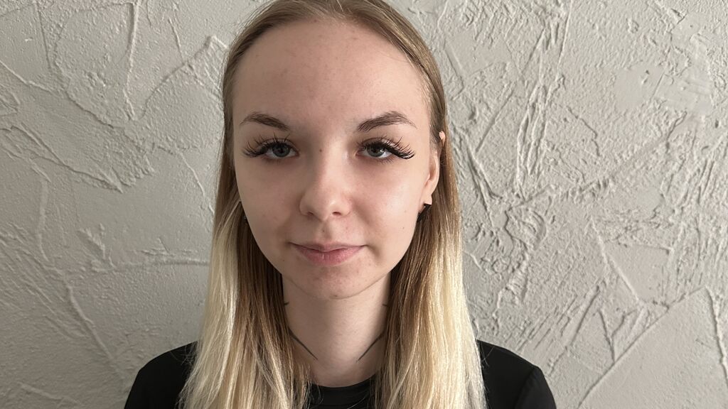 AmyScott's profile from Jasmin at GirlsOfJasmin'