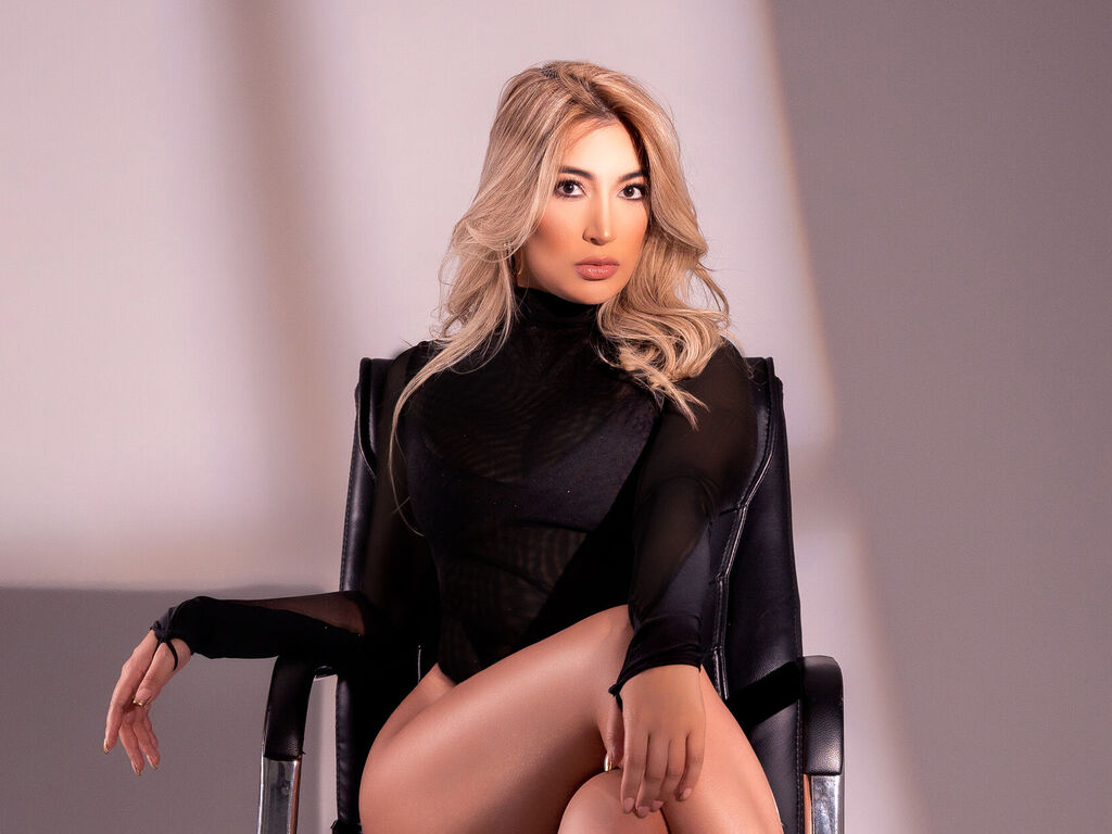 RafaelaKovalenko Nackt