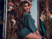 Horny Girl Wants To Bait You In Her Bed