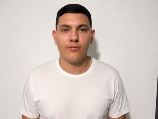 GaySexTotal.com Carlos Uribe