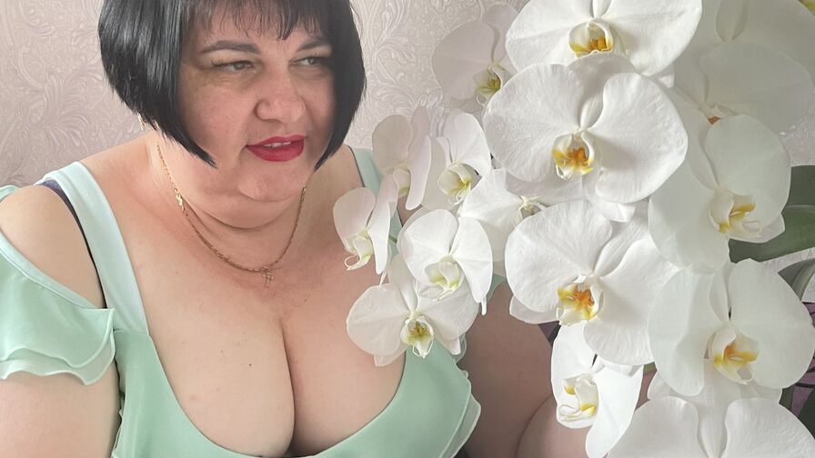 Watch DianaDream live on Live Cams