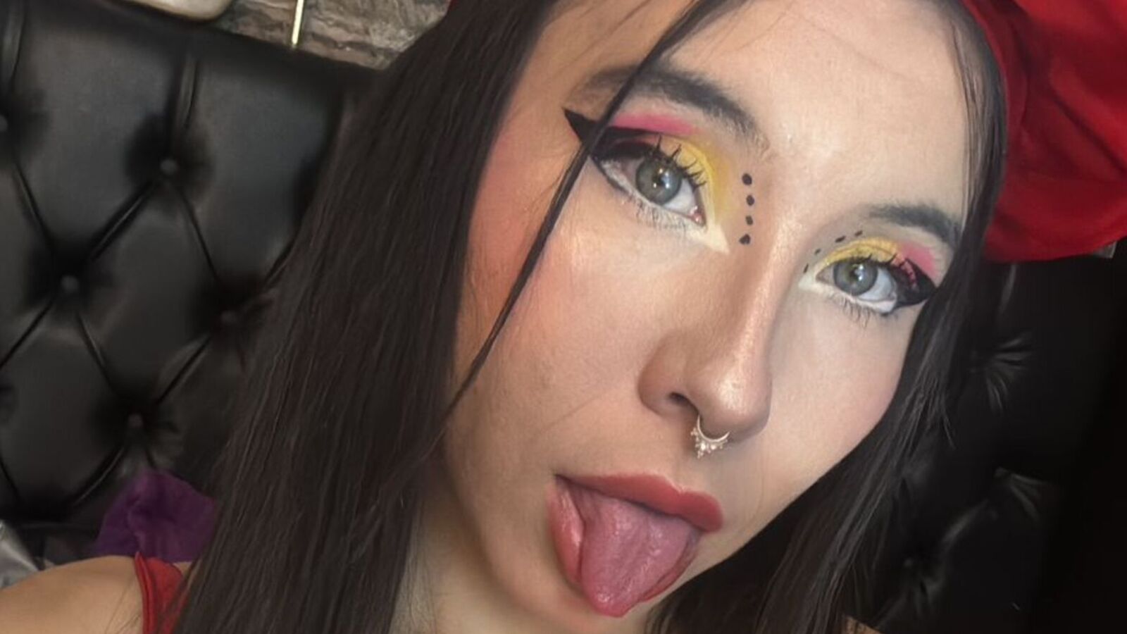 GiannaNicols erotic portrait