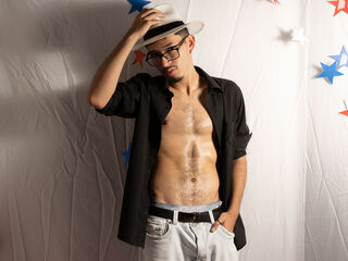 hidden sexcam JaxonCarter