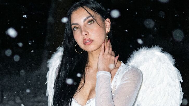 EmilianaEscobar live webcam show