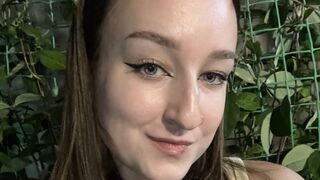 SandraWarren premium girl cam session