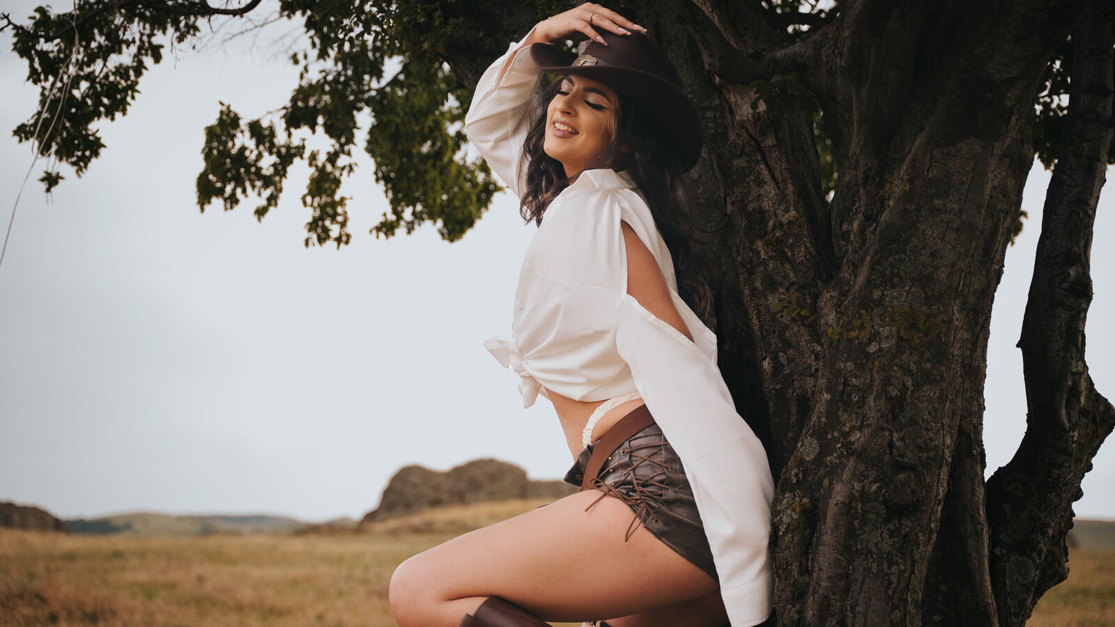 NatashaOlive glamour portrait