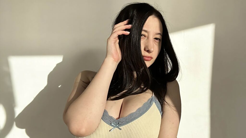 SaraAlly cover