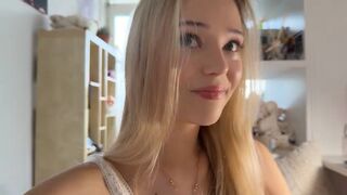 CoreneSandavol from vivo.webcam