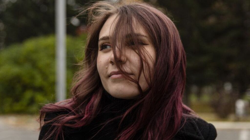 ElvinaAtlee online on GirlsOfJasmin