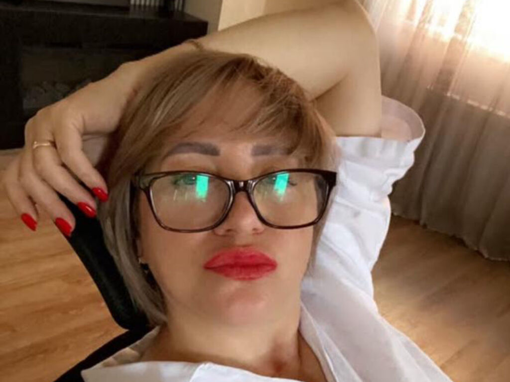 NataliVag adult cam girl thumbnail