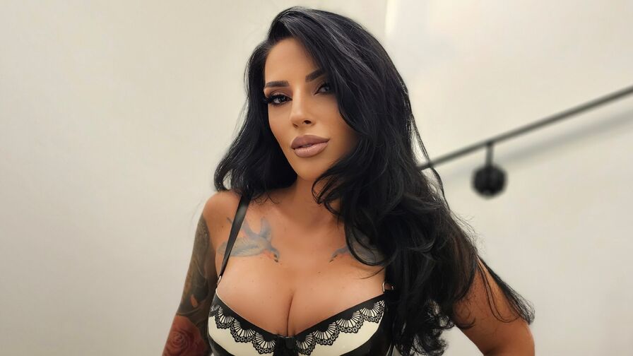 View more of DavinaFraser