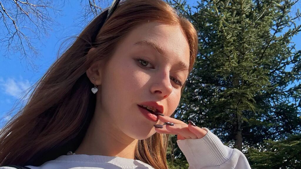 ChiDonnalley Live Chat on LiveJasmin