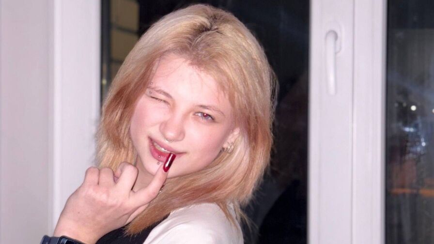 DaisySponholz's Live Nude Chat