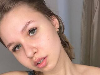 ErlinaDanley MyFreeCams live cam shows