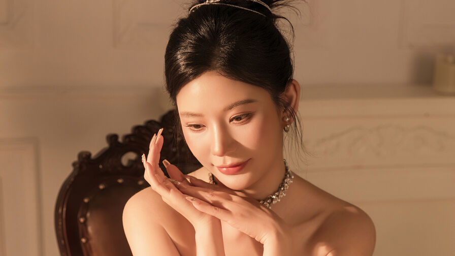 SerenaQing Porn Profile