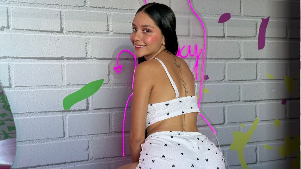 CamilaMende's profile from Jasmin at GirlsOfJasmin'