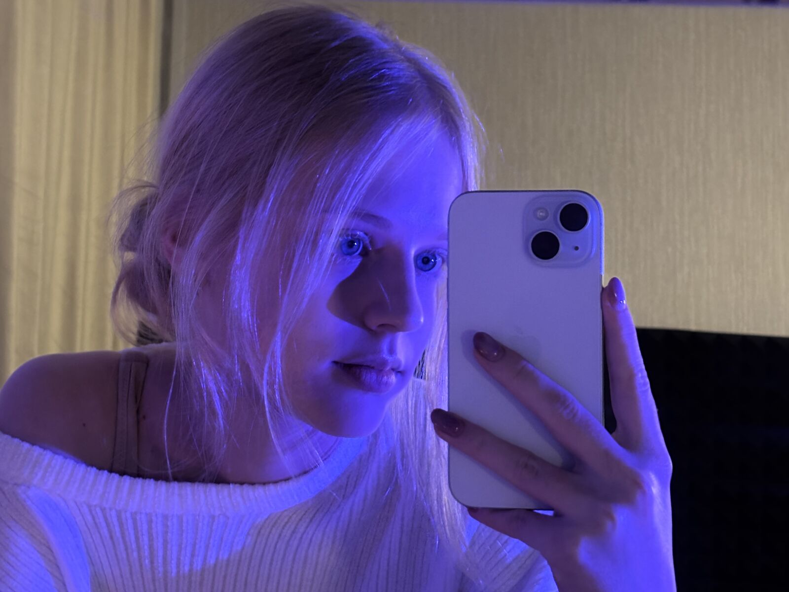 Live cam for MimiLewis