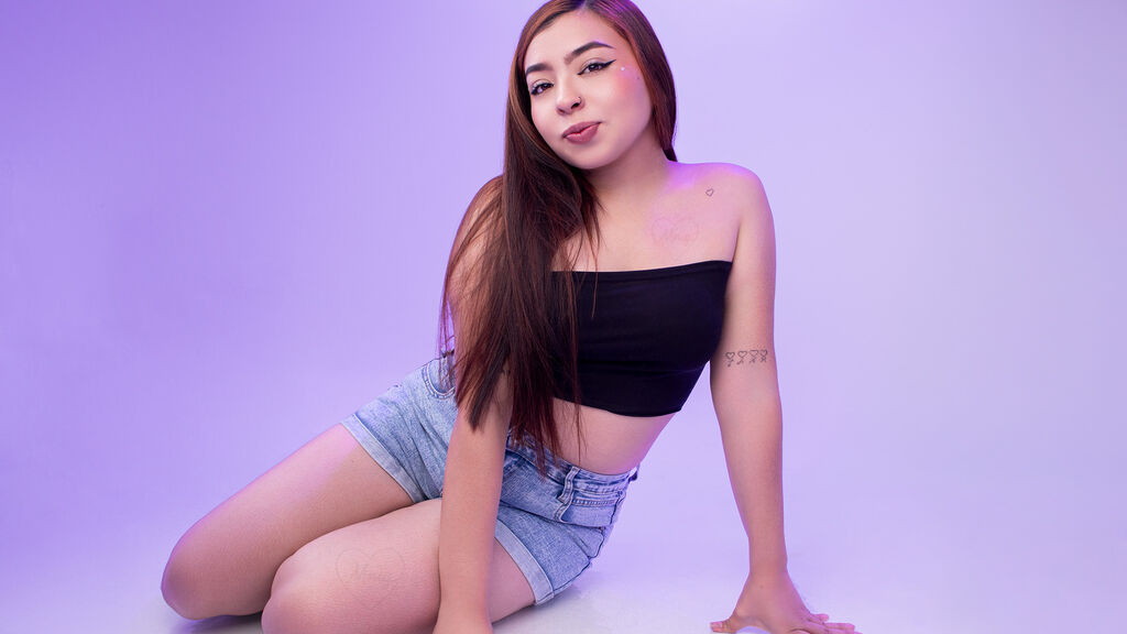 Statistics of AmyLaurent cam girl at GirlsOfJasmin