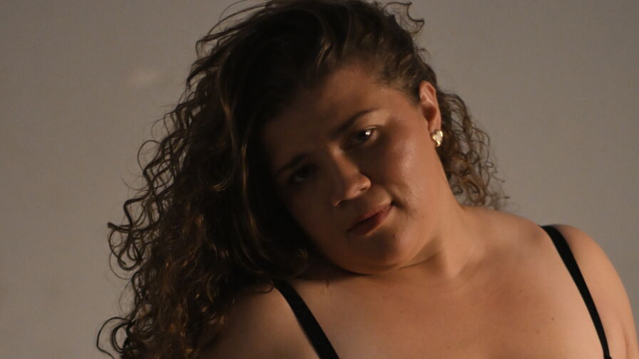 CamielBeaumont's Live Nude Chat