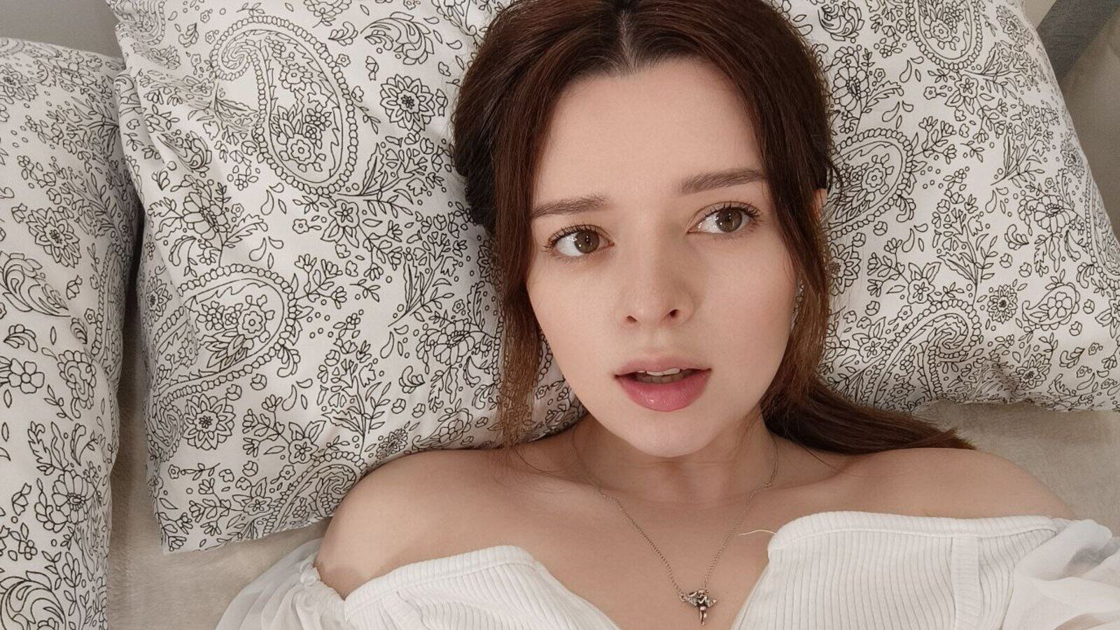 DevonaChurchey erotic portrait