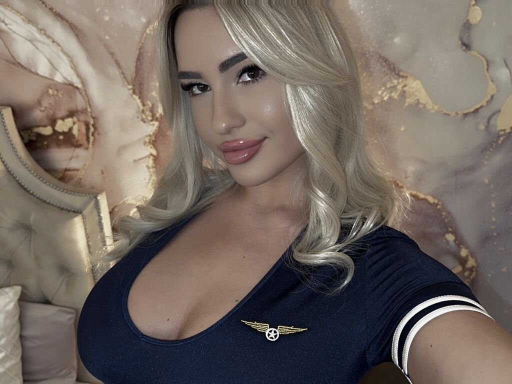 AudreyEla Camera Thumbnail