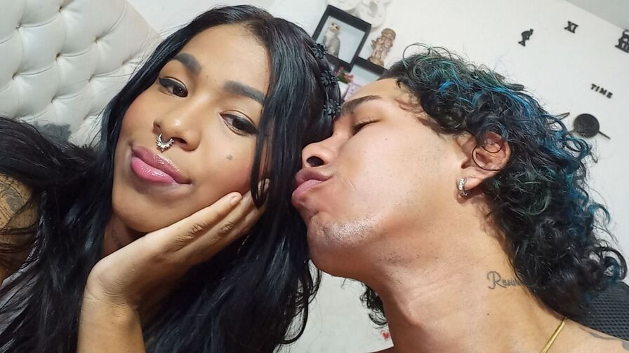 Webcam Nude with MollyDamiam