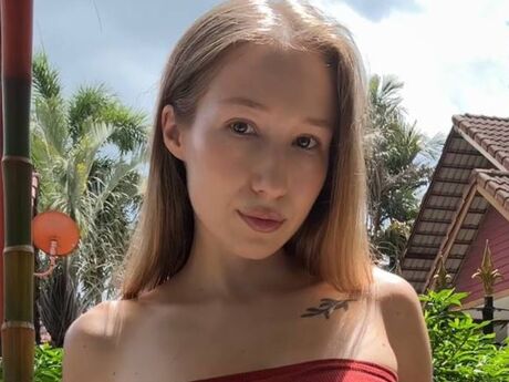 Chat with AnnySolane