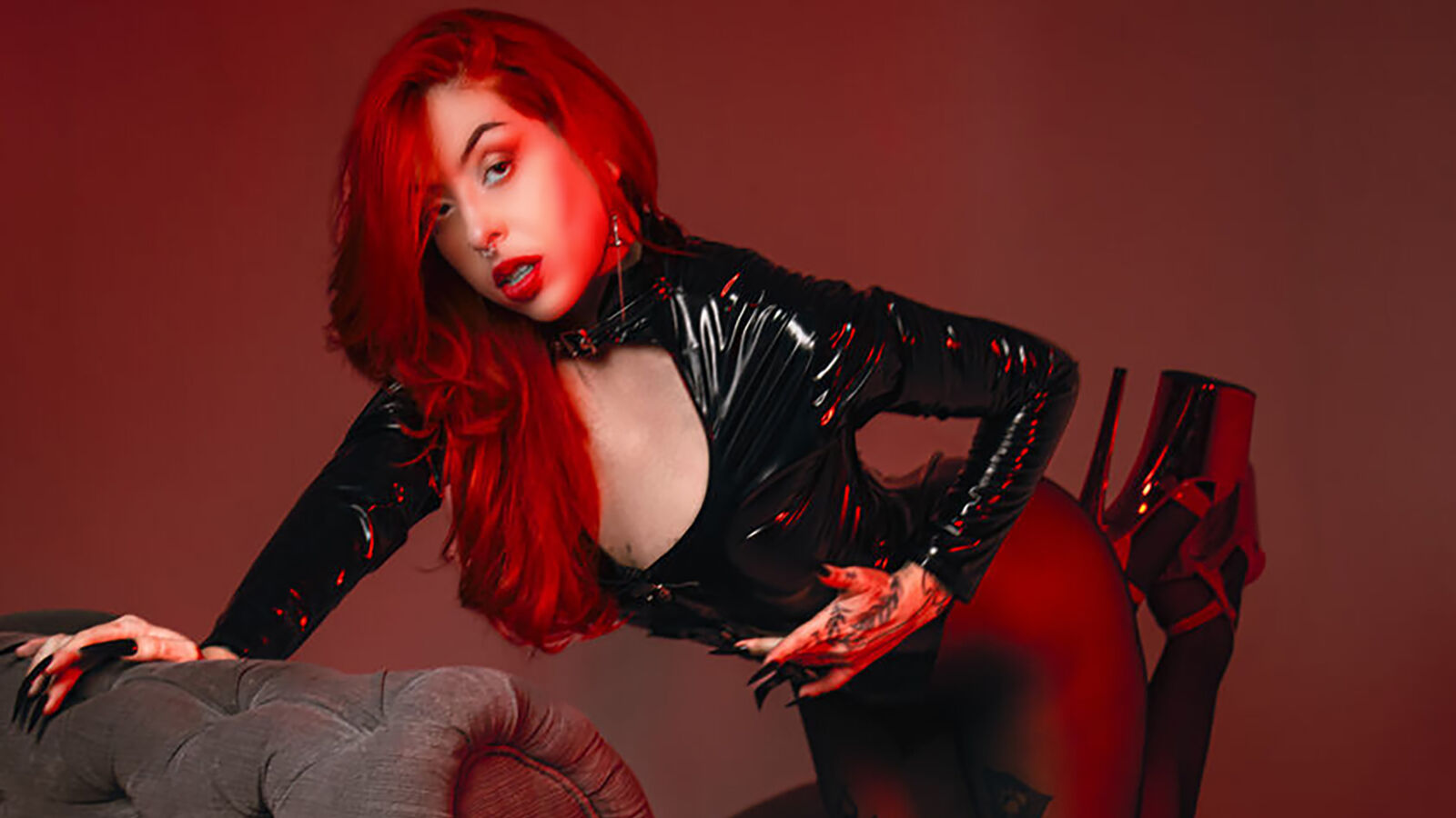 AriannaDiLucca erotic portrait