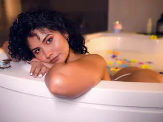 Show privé avec CanelaLebrand